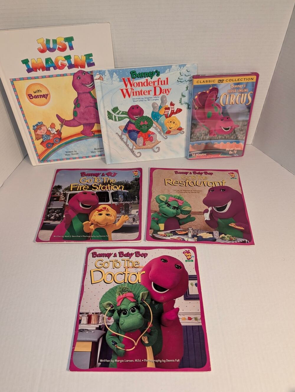 Lot 5 Vintage 1990's Barney Books & DVD Near Mint Baby Bop